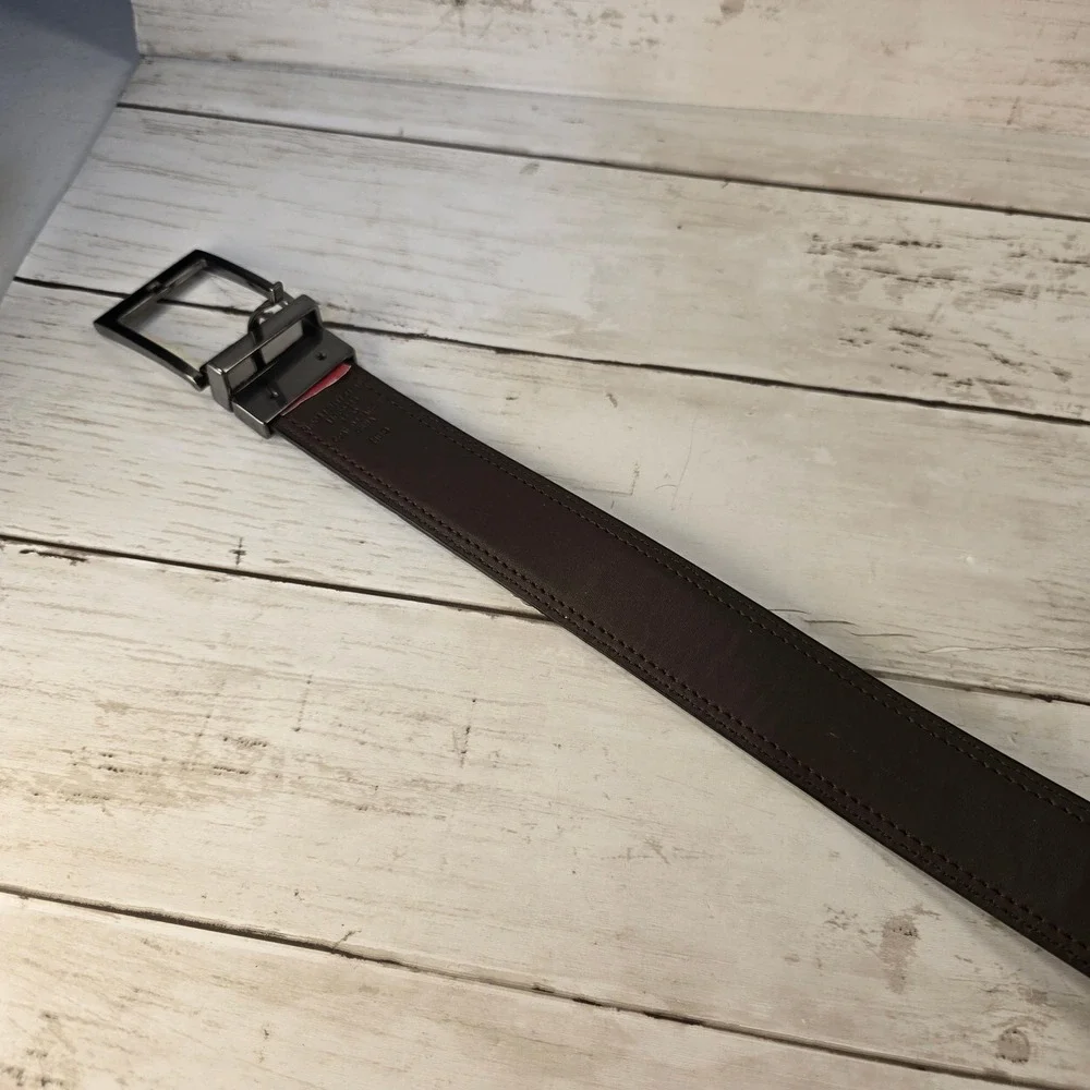 Genuine Dickies Mens Reversible Belt Black Brown Coated Leather Size 36 11GD0248